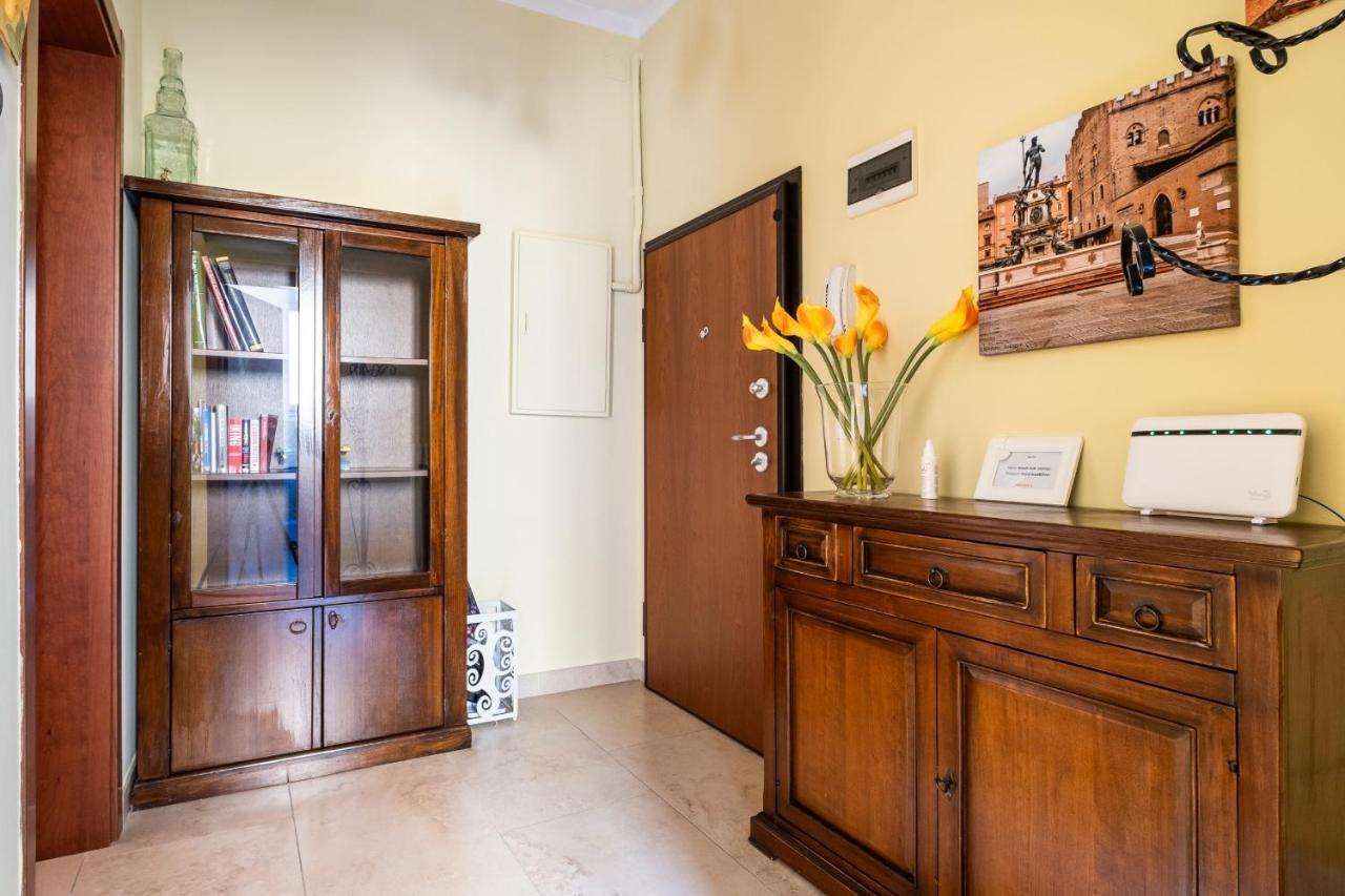 San Donato Cozy Apartment By Wonderful Italy Болоня Екстериор снимка